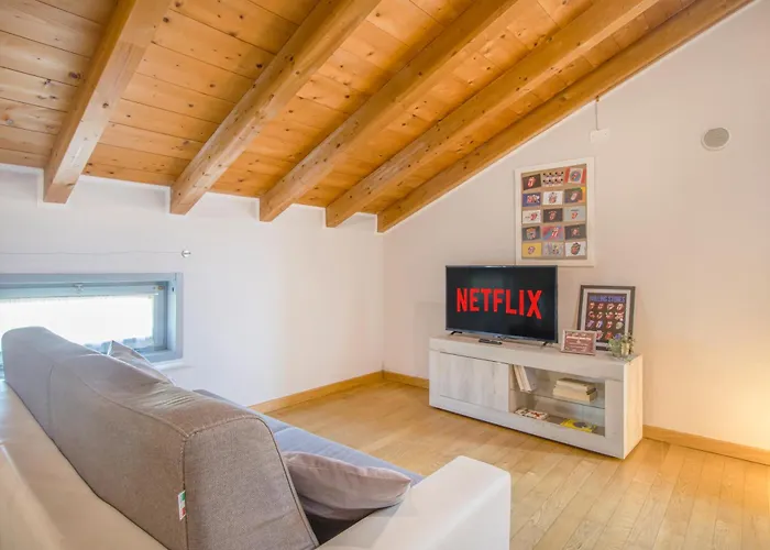 Apartment Stazione 200m - Wifi - Aria Condizionata - Smart Tv